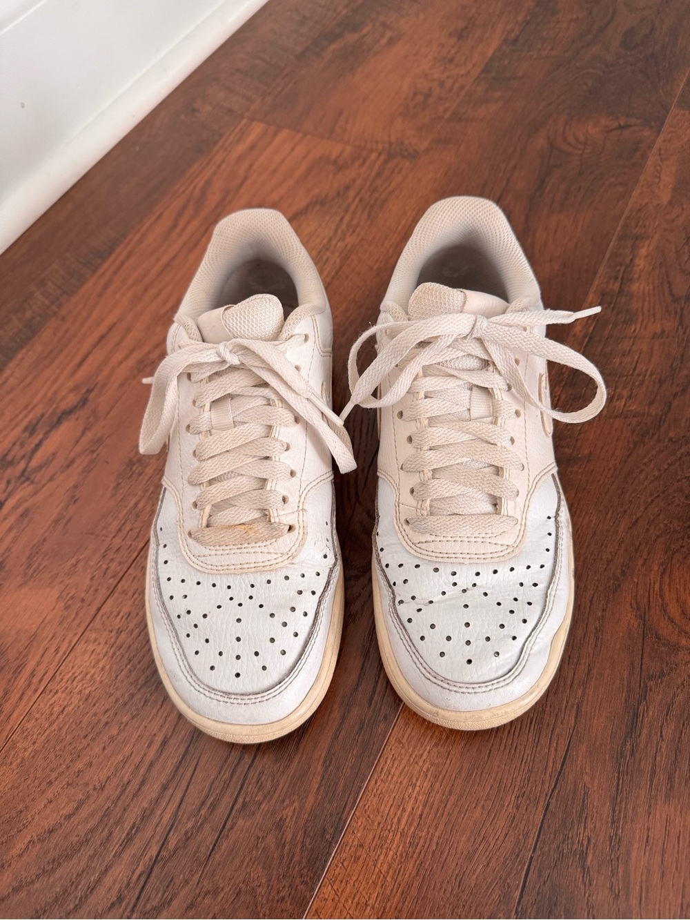 Nike Court Vision Low Sneakers